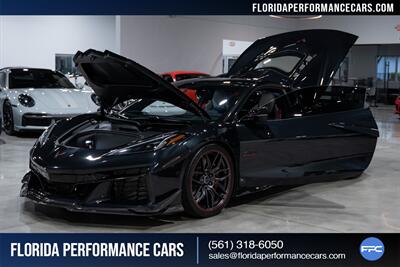 2023 Chevrolet Corvette Z06   - Photo 32 - Riviera Beach, FL 33407