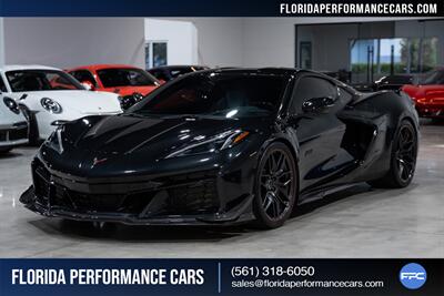 2023 Chevrolet Corvette Z06   - Photo 10 - Riviera Beach, FL 33407