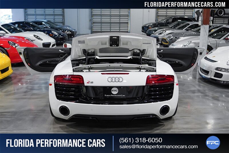 2014 Audi R8 5.2 quattro Spyder   - Photo 37 - Riviera Beach, FL 33407