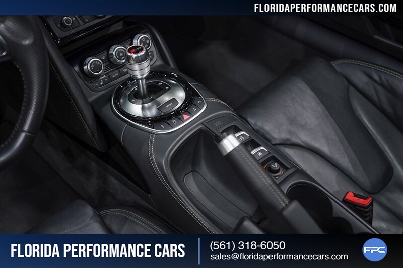 2014 Audi R8 5.2 quattro Spyder   - Photo 45 - Riviera Beach, FL 33407