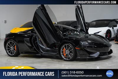 2019 McLaren 570S   - Photo 17 - Riviera Beach, FL 33407