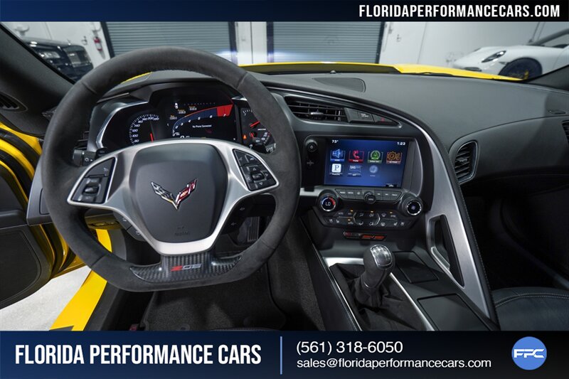 2015 Chevrolet Corvette Z06   - Photo 20 - Riviera Beach, FL 33407