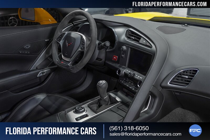 2015 Chevrolet Corvette Z06   - Photo 50 - Riviera Beach, FL 33407