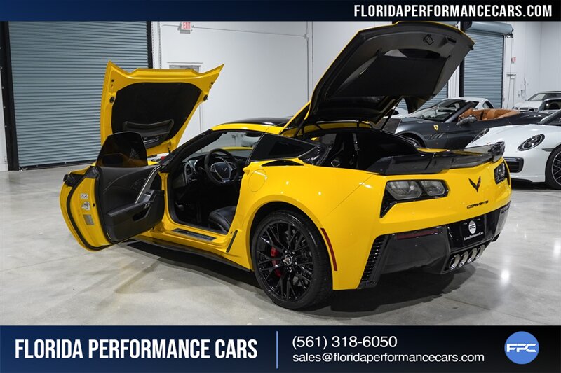 2015 Chevrolet Corvette Z06   - Photo 33 - Riviera Beach, FL 33407