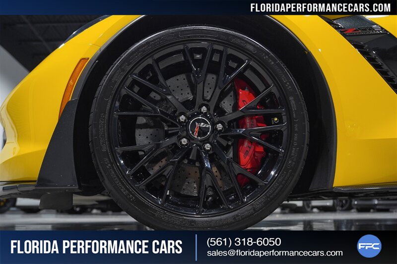 2015 Chevrolet Corvette Z06   - Photo 11 - Riviera Beach, FL 33407