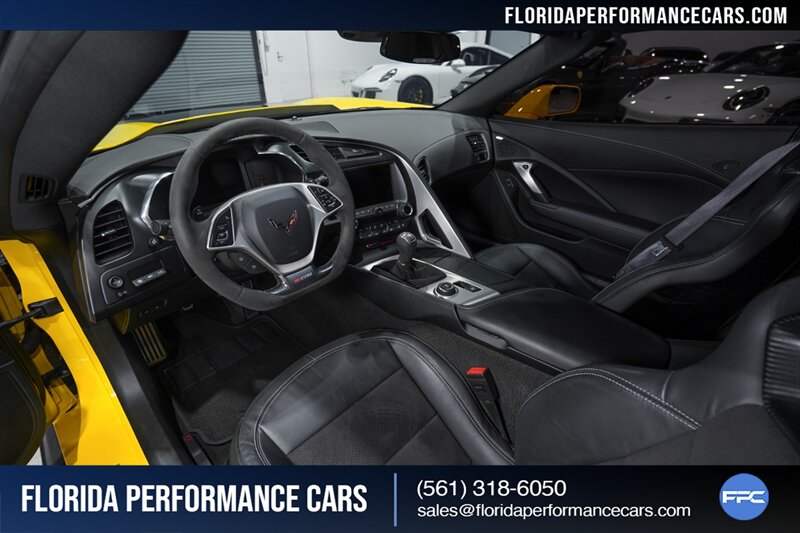 2015 Chevrolet Corvette Z06   - Photo 22 - Riviera Beach, FL 33407