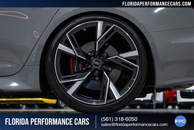 2022 Audi RS 6 Avant 4.0T quattro Avant - Photo 12 - Riviera Beach, FL 33407