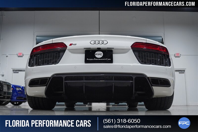 2018 Audi R8 5.2 V10 RWS   - Photo 66 - Riviera Beach, FL 33407