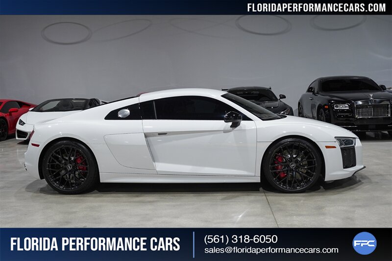 2018 Audi R8 5.2 V10 RWS   - Photo 7 - Riviera Beach, FL 33407