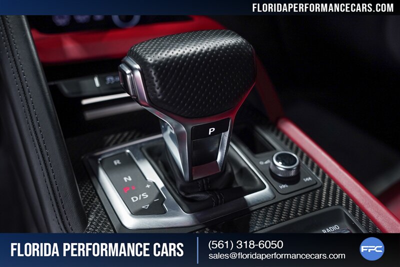 2018 Audi R8 5.2 V10 RWS   - Photo 49 - Riviera Beach, FL 33407