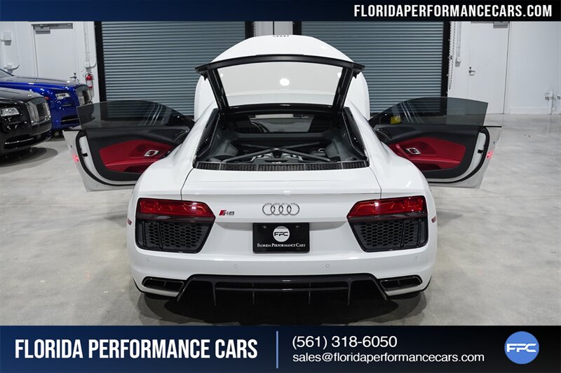 2018 Audi R8 5.2 V10 RWS   - Photo 39 - Riviera Beach, FL 33407