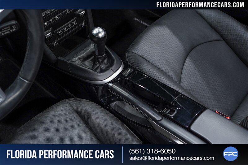 2012 Porsche 911 Black Edition   - Photo 49 - Riviera Beach, FL 33407