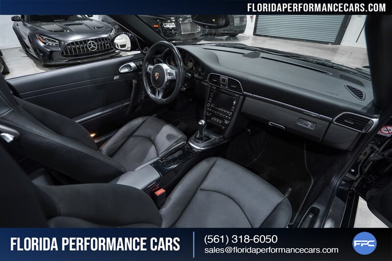 2012 Porsche 911 Black Edition   - Photo 29 - Riviera Beach, FL 33407