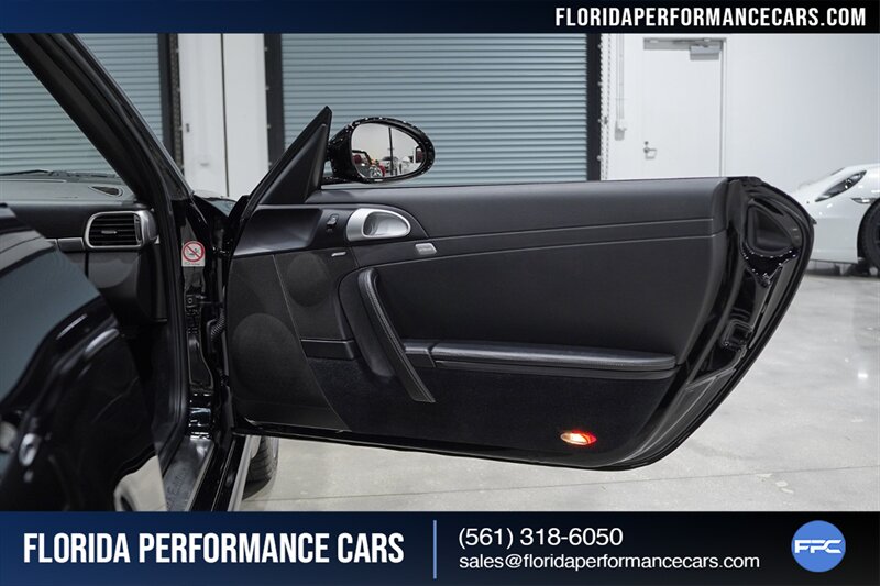 2012 Porsche 911 Black Edition   - Photo 28 - Riviera Beach, FL 33407