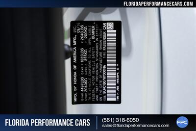 2017 Acura NSX SH-AWD Sport Hybrid   - Photo 28 - Riviera Beach, FL 33407