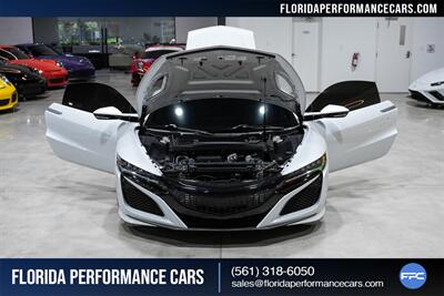 2017 Acura NSX SH-AWD Sport Hybrid   - Photo 40 - Riviera Beach, FL 33407