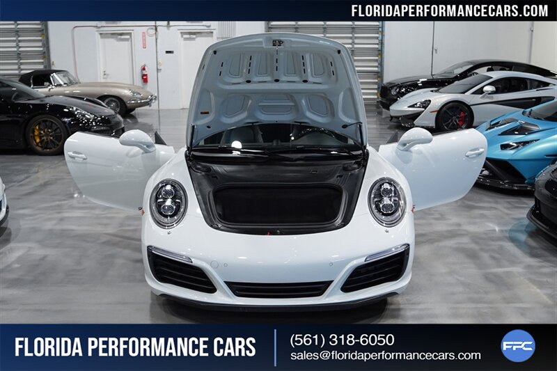 2017 Porsche 911 Targa 4S   - Photo 37 - Riviera Beach, FL 33407