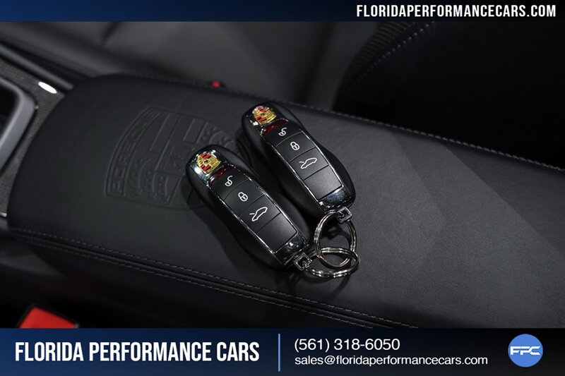 2017 Porsche 911 Targa 4S   - Photo 17 - Riviera Beach, FL 33407