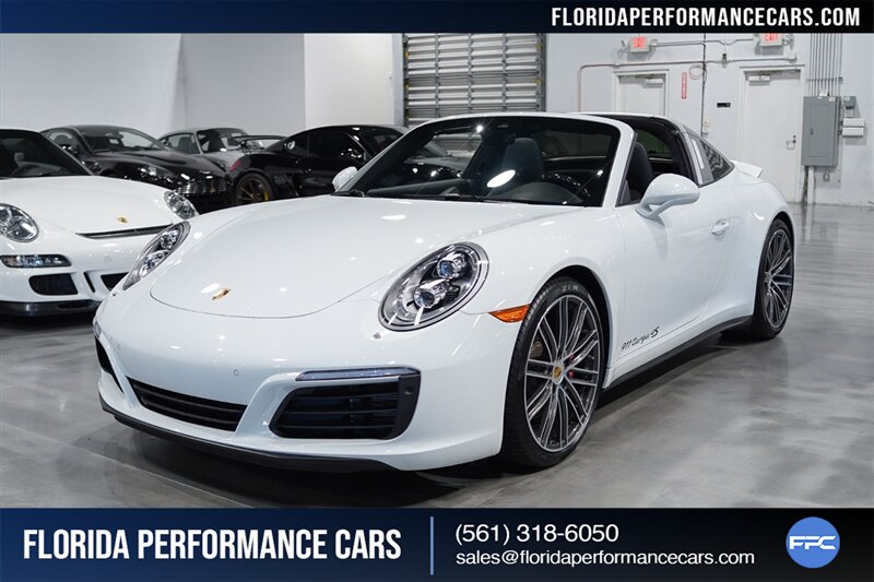 2017 Porsche 911 Targa 4S   - Photo 62 - Riviera Beach, FL 33407