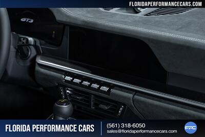 2026 Porsche 911 GT3   - Photo 60 - Riviera Beach, FL 33407