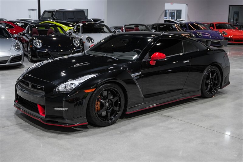2016 Nissan GT-R NISMO  