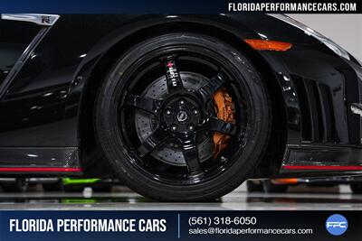 2016 Nissan GT-R NISMO   - Photo 46 - Riviera Beach, FL 33407