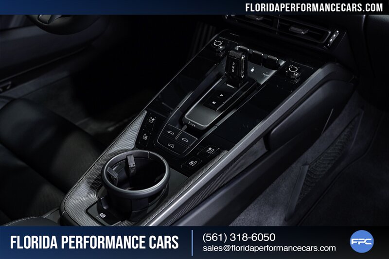 2024 Porsche 911 Carrera   - Photo 52 - Riviera Beach, FL 33407