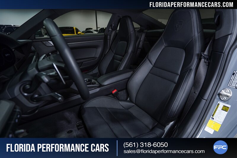 2024 Porsche 911 Carrera   - Photo 20 - Riviera Beach, FL 33407