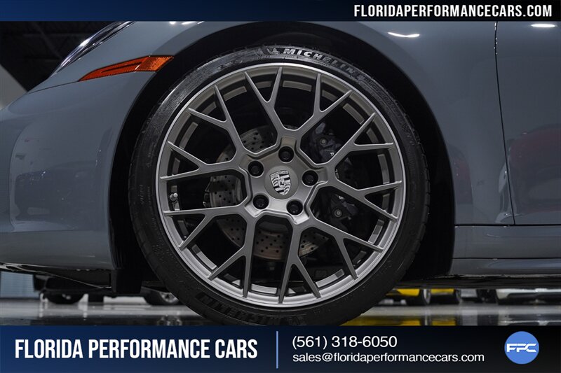 2024 Porsche 911 Carrera   - Photo 11 - Riviera Beach, FL 33407