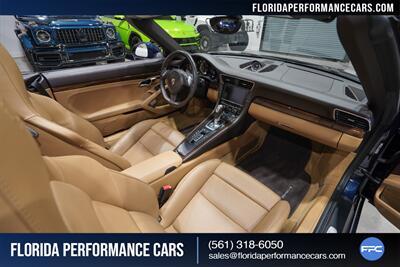 2015 Porsche 911 Turbo S   - Photo 30 - Riviera Beach, FL 33407