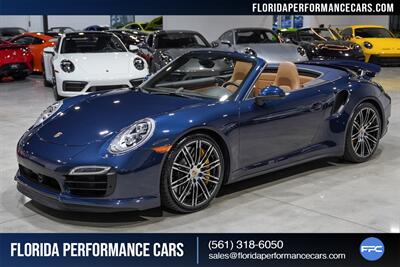 2015 Porsche 911 Turbo S  