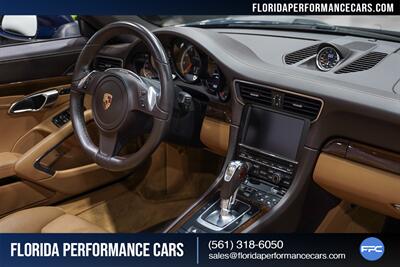 2015 Porsche 911 Turbo S   - Photo 55 - Riviera Beach, FL 33407