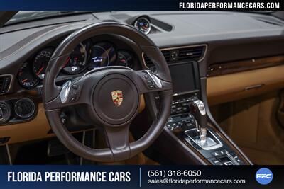 2015 Porsche 911 Turbo S   - Photo 47 - Riviera Beach, FL 33407