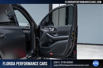 2024 Mercedes-Benz GLS AMG GLS 63   - Photo 33 - Riviera Beach, FL 33407