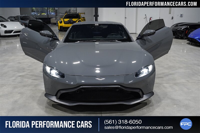 2019 Aston Martin Vantage   - Photo 34 - Riviera Beach, FL 33407