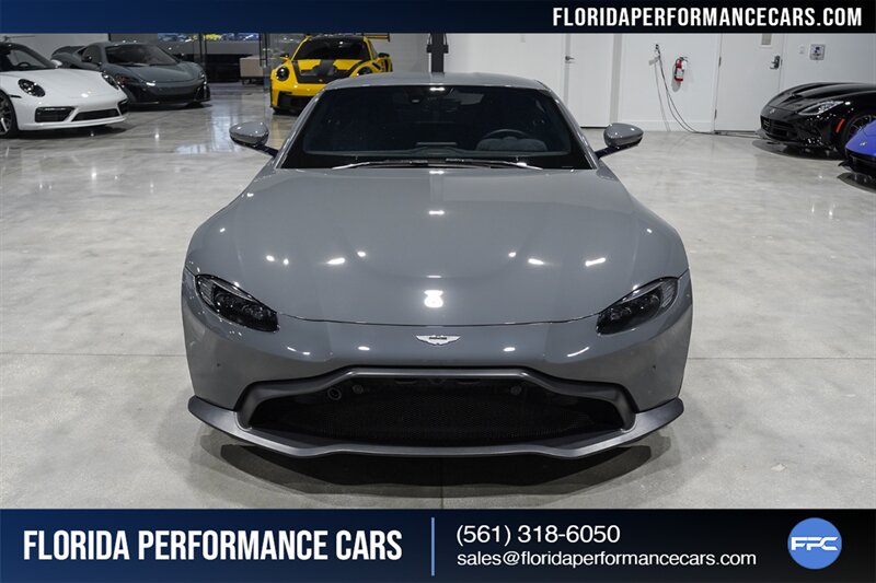 2019 Aston Martin Vantage   - Photo 9 - Riviera Beach, FL 33407