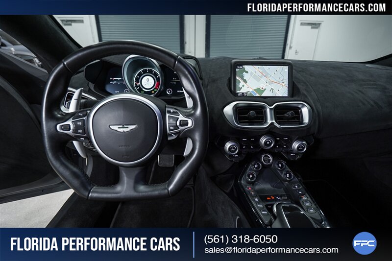 2019 Aston Martin Vantage   - Photo 22 - Riviera Beach, FL 33407