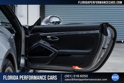 2017 Porsche 911 Targa 4S - Photo 34 - Riviera Beach, FL 33407