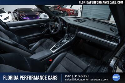 2017 Porsche 911 Targa 4S - Photo 31 - Riviera Beach, FL 33407