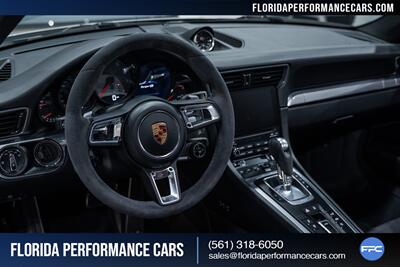 2017 Porsche 911 Targa 4S - Photo 49 - Riviera Beach, FL 33407