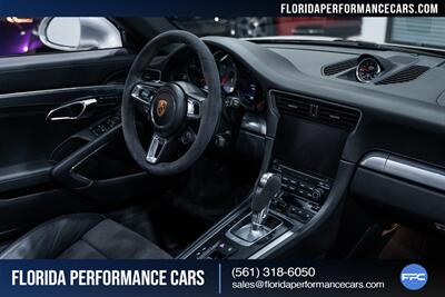 2017 Porsche 911 Targa 4S - Photo 56 - Riviera Beach, FL 33407