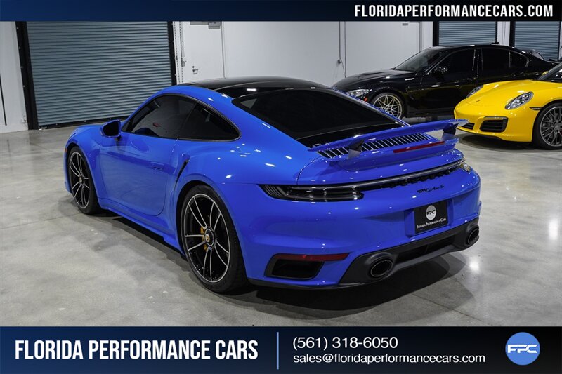 2022 Porsche 911 Turbo S   - Photo 4 - Riviera Beach, FL 33407