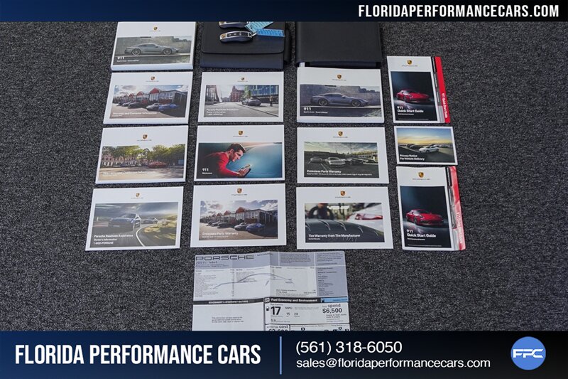 2022 Porsche 911 Turbo S   - Photo 31 - Riviera Beach, FL 33407