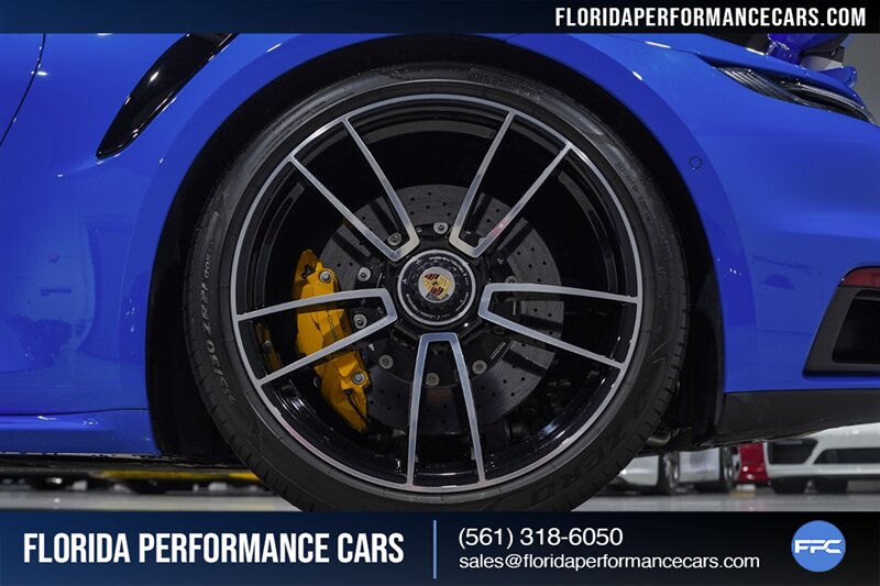 2022 Porsche 911 Turbo S   - Photo 12 - Riviera Beach, FL 33407