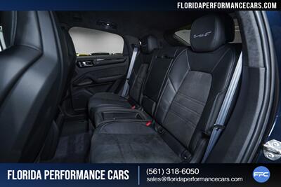 2023 Porsche Cayenne Turbo GT   - Photo 27 - Riviera Beach, FL 33407