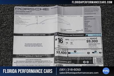 2023 Porsche Cayenne Turbo GT   - Photo 37 - Riviera Beach, FL 33407