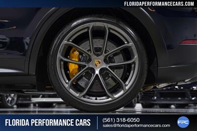 2023 Porsche Cayenne Turbo GT   - Photo 12 - Riviera Beach, FL 33407