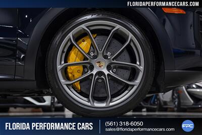 2023 Porsche Cayenne Turbo GT   - Photo 49 - Riviera Beach, FL 33407