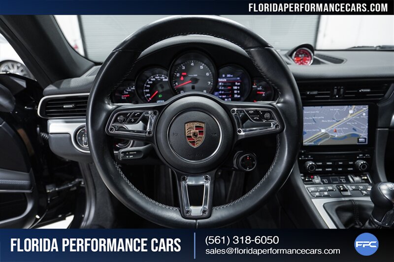 2017 Porsche 911 Carrera S   - Photo 22 - Riviera Beach, FL 33407