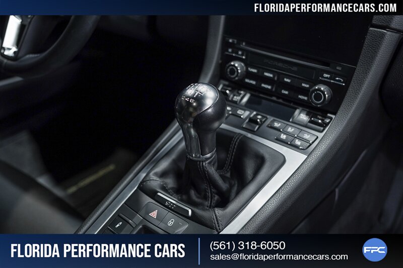 2017 Porsche 911 Carrera S   - Photo 54 - Riviera Beach, FL 33407